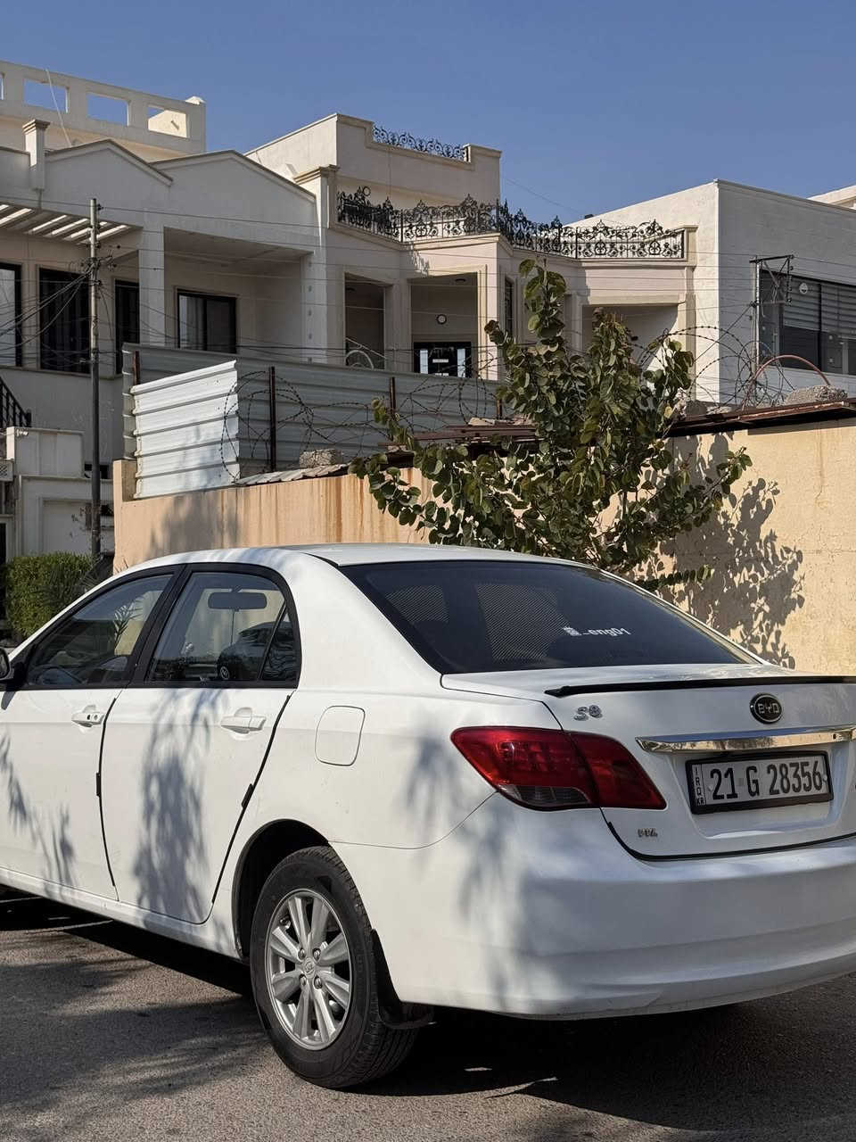 BYD F3 2015
للبيع فقط 
 بدون ضرر كير ومحرك شرط صدر السيارة جديد محرك 15 كير عادي رقم جديد سنوية باسمي السعر 65 مكان الموصل 
للتواصل ***********
