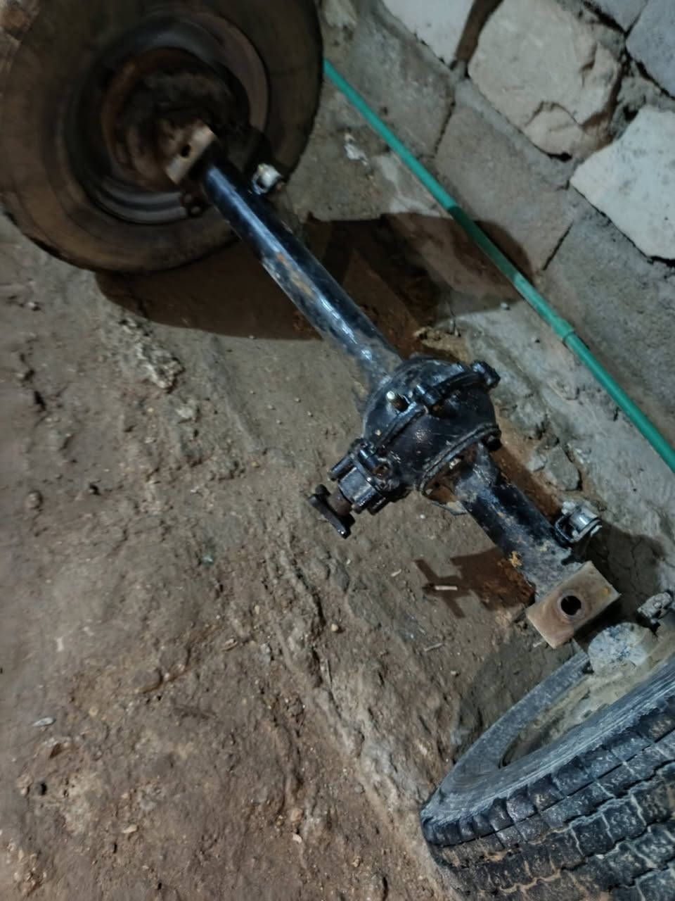 اكسن لبيع تيرات وياله كامل شغال عل فحص مديل١٣ سعر ٧٥ رقم ‏‪***********‬‏
