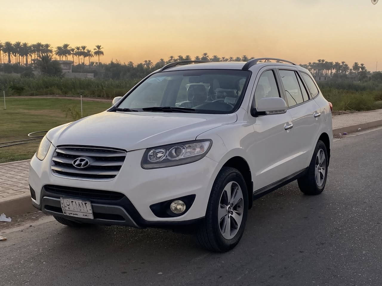 السلام عليكم للبيع هونداي سنتافي 2012 خليجي
رقم بغداد انگليزي ( بأسمي ) تحويل مباشر 
صبغ السيارة مثل ماموضح بالسونار مع المنشور 
بدون حادث ومعجون فقط هلال الجاملغ بي معجون قليل السيارة محرك وصدر وتبريد خير من الله والگير بي خربطة بسيطة .
المواصفات :
محرك 2400
٧راكب
٣ قطع تبريد 
اشاير بلمري
مري قلاب 
فتحه سلايد روف
حساسات اماي وخلفي
تحكم ستيرن
داخل بيجي
كشنات مخمل 
سعـر السيارة 128 ورقة وبيها مجال بسيط 
ملاحظة السيارة اجمل من الصور 
مكان السيارة صلاح الدين الضلوعية 
للاتصال والاستفسار 
***********
*********** واتساب
