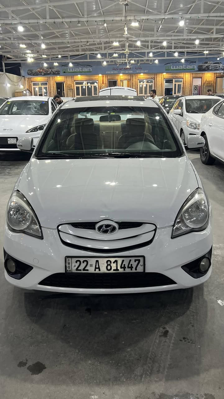 هونداي اكسنت  خليجي 2011
سياره مكفوله من الصبغ  فوول مواصفات كشنات جلد فتحه سياره نظيفه سعر 98 ورقه وبيها مجال للشراي لاستفسار اتصل عل 

***********
