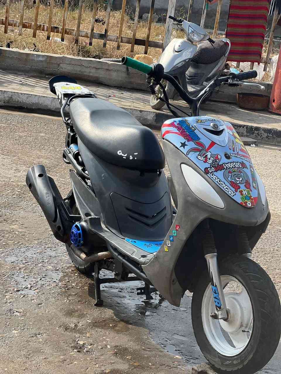 سلام عليكم شباب دراجه ماكس ‏عدلة البيع
درجه بوشه 55  ‏السعر ￼ دراجه 375  وبيهه مجال شراي يجيني خاص وبل خدمه مكان دراجه بصره قضاء 
الدير رقم الهادف بي واساب 
***********) 
*********** )
