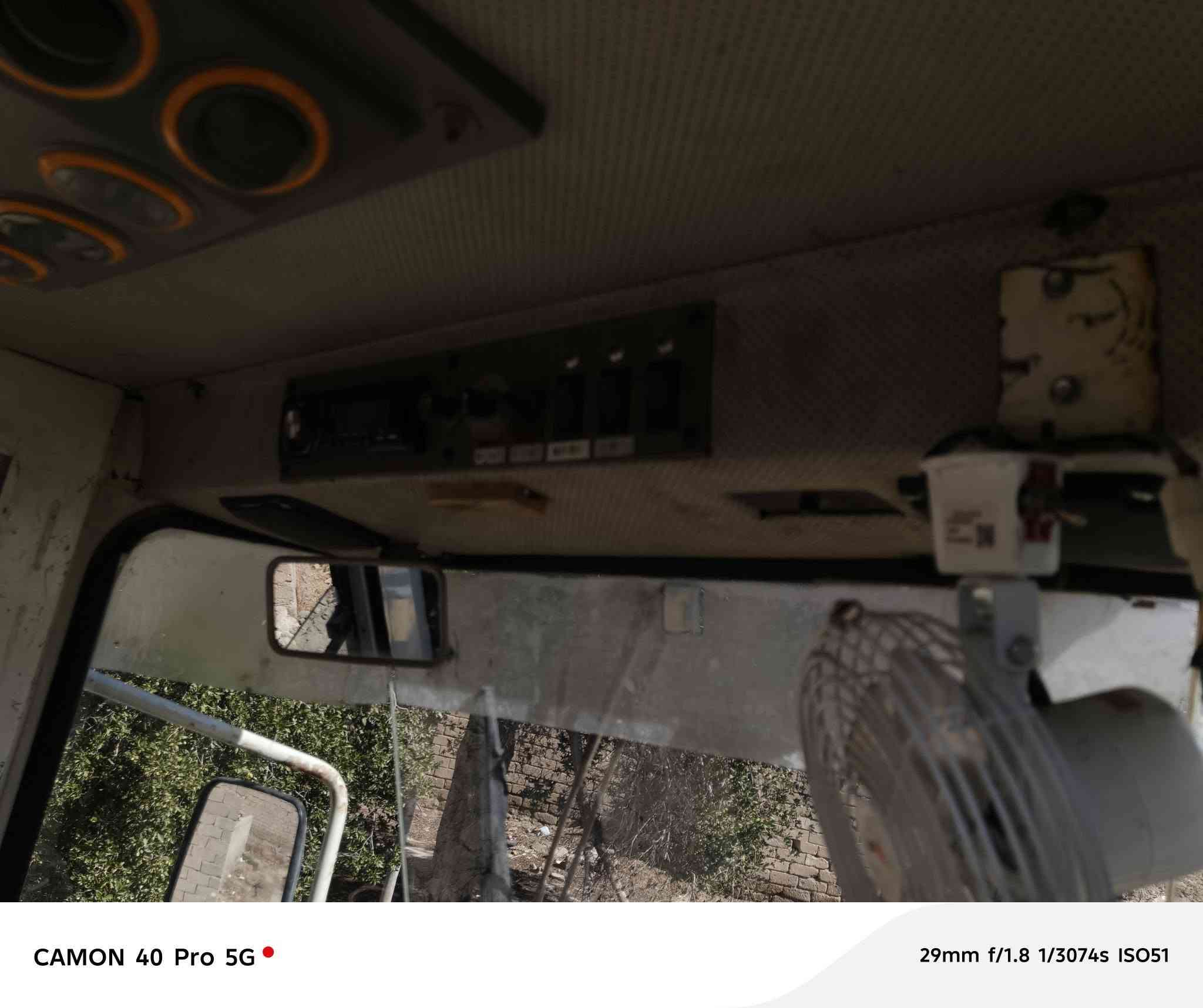 سلام عليكم شفل كاوسكي للبيع كامل من كلشي كهربائية تبريد مرقم دبل تواير وباقي التفاصيل تواصل على الرقم ***********
