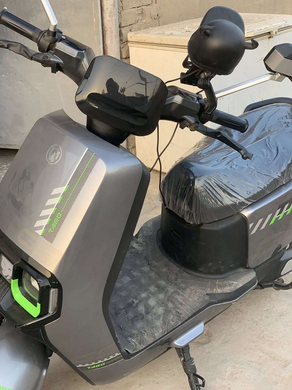 دراجه للبيع
بصمه
تشغيل ع بعد 
بلوتوث 
دراجه جديده
مثل ما واضح بلصور

بغداد واتساب ***********

السعر ٦٧٥ وبيها مجل
