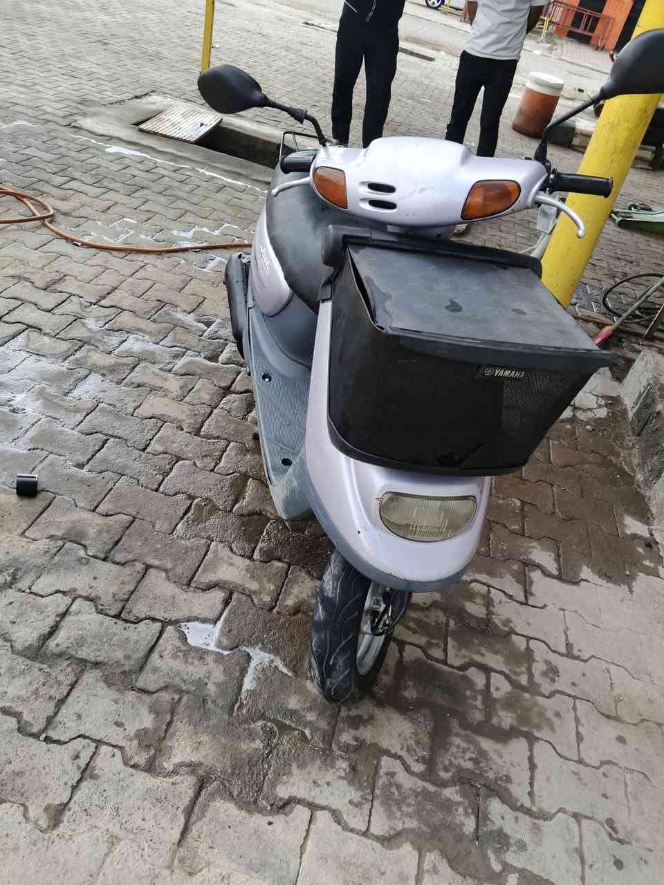 درجه ياماهه سله جبيره محرك  ما مفتوحه كهربائيات كل شغال  سعر 400 بي مجال العنوان قادسيه شارع ابو وليد رقم ***********
