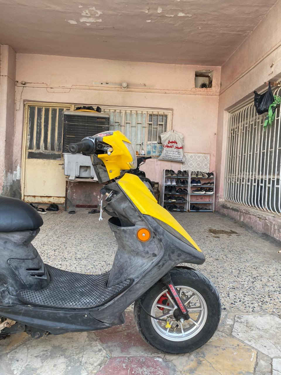 سلام عليكم ماكس عدله للبيع نكره سلف كهربائيات كلشي شغال مكينه ناعمه الجبنه طاكه جهت الماكنيت والصره الجوه ملغيه سعره 600 وبيها مجال اتصال ع رقم ***********
