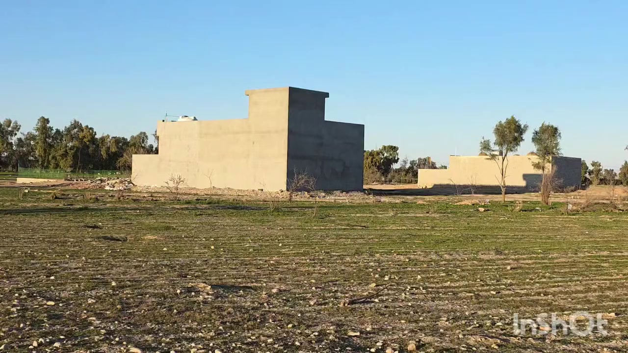 📢زەوی قەرەبوو بۆفرۆشتن
📏ڕوبەر: 200مەتر بەنرخی زۆر گونجاو
🔹سەرجادەی حەولی کەلار
🔹ڕێگەپێدانی خانو کردنی هەیە
☎️📞 ***********
