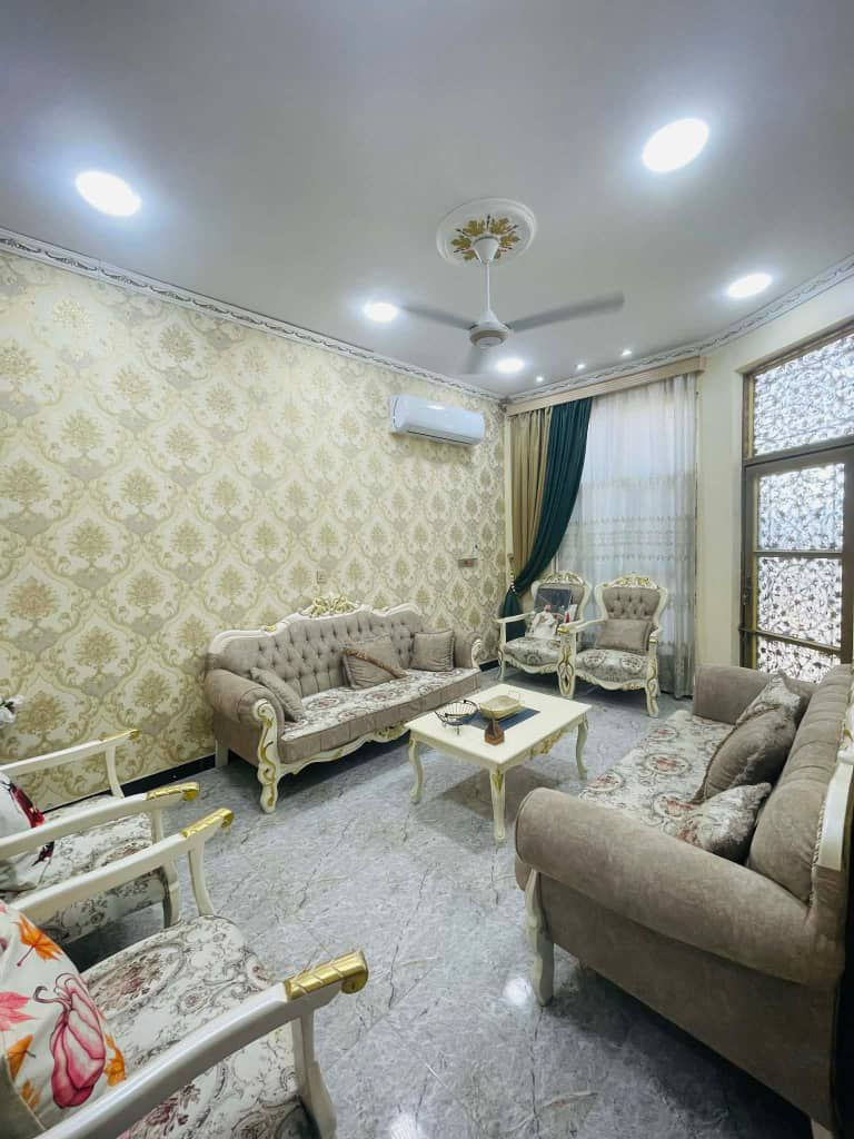 السلام عليكم 
يمي مشتمل #بالخاجية 8000 مساحته 100م  #شارعه 12م حديث طابقين #للبيييييع 
(للاستفسار التواصل خاص )


**إذا كنت صاحب هذا الإعلان وتريد حذفه لأي سبب، رجاءا أرسل رسالة إلى الدعم الفني**