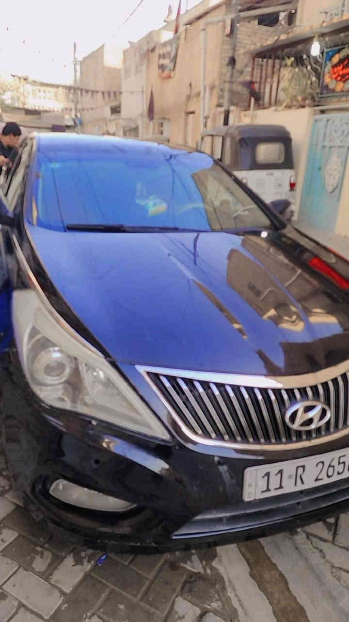 ازيرة موديل 2013
فول مواصفات Vip
وراد امريكي
حادث جاملغ خلفي بدون داخل 
سيارةة خير من الله 
مكاني بغداد  
الرقم
***********
العسر 110
