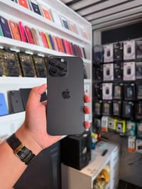 آيفون 16 pro max  الذاكرة 256 - البطارية 93 🔋 - الجهاز دبل شريحة  ملاح...