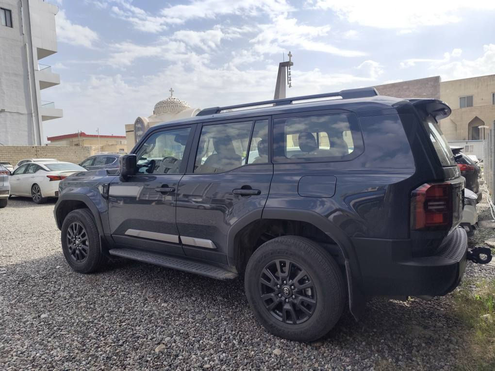 تۆیۆتا پڕادۆ مۆدێل ٢٠٢٤
سفری کۆمپانیای جیهان
فوول مواسەفات، سڵاید،دەبڵ ئەکسل،کوشن جڵد،ڕادار،خەتی جادە،بەسمە،برێک بەسمە،ئاوێنە شەفت، سندوق شەفت
سێ مۆدی لێخوڕین(ئیکۆ _ سپۆڕت _ نۆرماڵ)
مەکینە ٢.٤ تۆڕبۆ  _ چوار پستن
سەیارەکە سفرە دەعامی بۆ دەعامی بەشەرت نوکە دەرزی پێوە نییە
١٢ هەزار کیلۆمەتر ڕۆیشتووە، تا ٤٠ هەزار زەمانی کۆمپانیای هەیە
نرخی ٤٥٠ گەڵا و مەجالێکی برایانە
شوێن: هەولێر
***********
*********** أربيل, العراق
