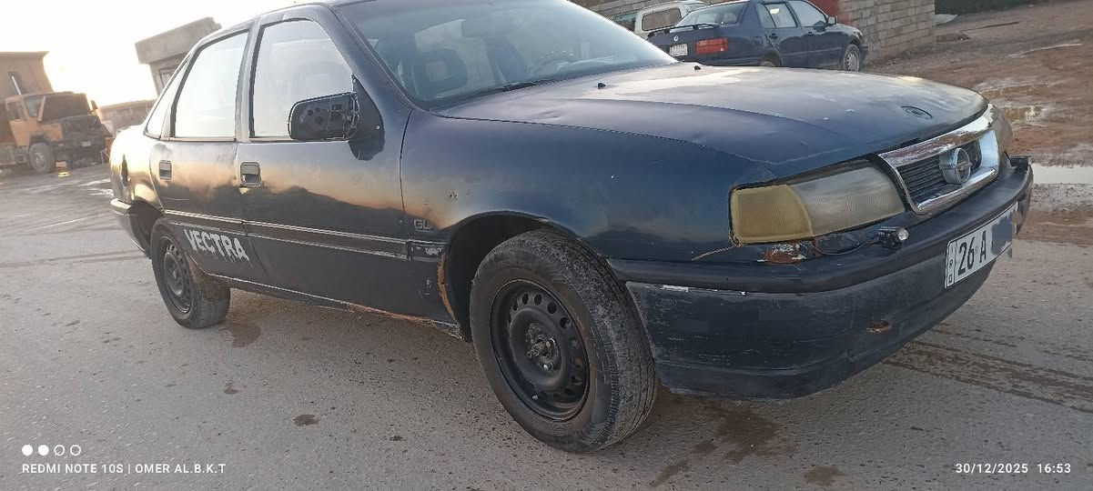 فكترا  للبيع سياره جاهزه ماعايزه شي رقم صلاح الدين جديد انكليزي  وسنويه لل2031  تريد تحويل مباشر تريد وكاله السياره بسمي كهربائيات شغاله المكان سامراء السعر 26 وبيه مجال للاتصال+***********
