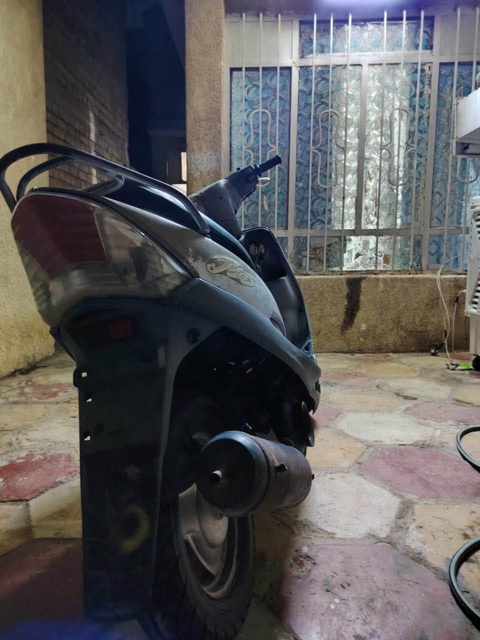 سلام عليكم ماكس منغولي للبيع او مراوس باربعه كير حتلو كلك بس كون نضيفه الدراجه تجي وتفحص خير مِہטּ الله ونواقص قليله بيه مكان كربلاء حي الموضفين السعر خاص


**إذا كنت صاحب هذا الإعلان وتريد حذفه لأي سبب، رجاءا أرسل رسالة إلى الدعم الفني**