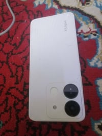 انفنكس SMART7 HD • ٦٤ • شق بالشاشة