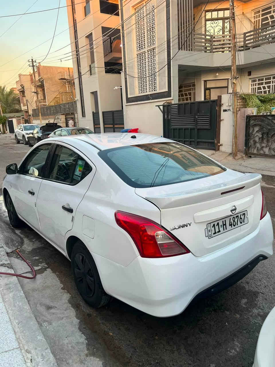 سني هندي 2019 للبيع او المراوس 
بدون صبغ حادثها خلفي جنطه مبدله نفس اللون وجاملغ الخلفي بارد 
ماشية 138الف كيلو رقم بغداد باسمي 
***********
