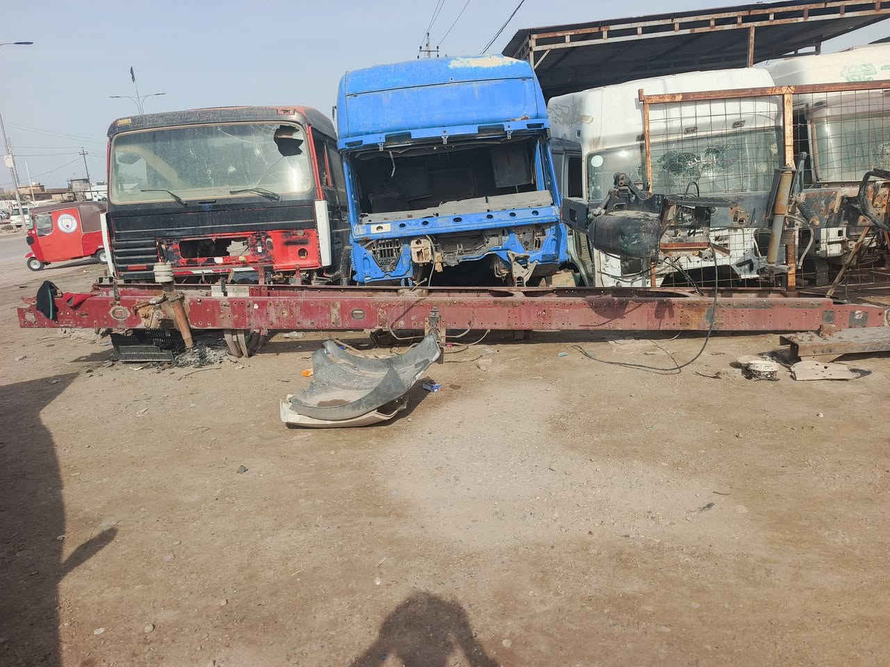 السلام وعليكم شاصي رينو سنكل خلفي بي باج بطن بلادي هوه وفرمماته السعر (6ورقات)  العنوان ديالى خان بني سعد***********
