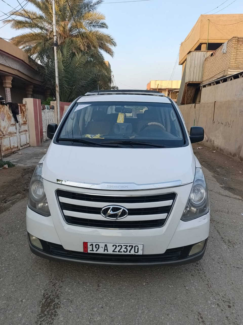 السلام عليكم سياره ستاركس موديل 2016 بسمي السياره رقم كربلاء تحويل ثاني يوم السياره نضيفه وخير من الله وجاهزه مابيه نقص مكينه وكير مكفولات وتبريد ثلج كهربائيات كله جاهزه
سياره بيها قطعه تبديل بس الباب السكن مبدل بلاد الباقي كفاله
وكد اشبر الجنطه مرشوشه
 الرقم ‏‪***********‬‏
سعر 195
مكان السياره ديالى
