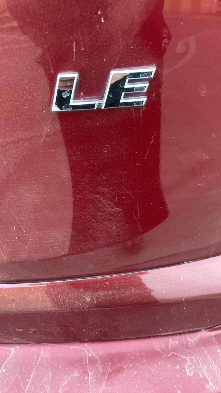 السلام عليكم
بيع فقط 
تيوتا رف فور 
2018
تقارير سونار موجوده 
مواصفات LE
ماشيه 183 الف
رقم بغداد دولي تحويل مباشر 
محرك2400
سياره جديده 
المكان الانبار  راوه 
للاستفسار /
***********
