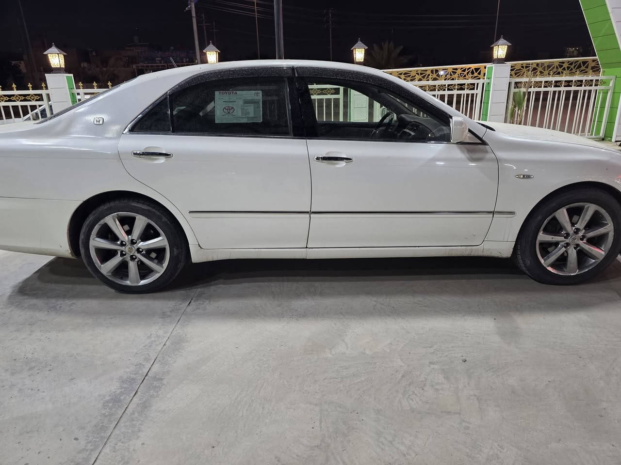 للبيع شاهينه كراون كصه جنطه للبيع تلاثه دكمه العنوان ميسان /العمارة
السعر ٣٥
 تصال ***********
