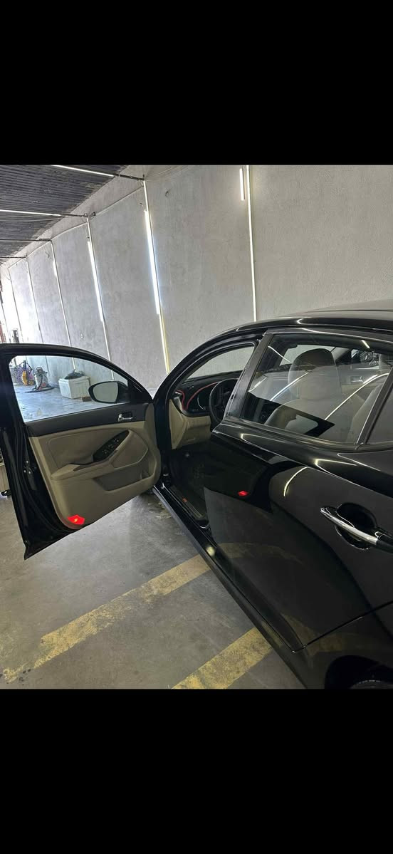 اوبتما ٢٠١٣ خليجي فول مواصفات للبيع. مكينة ٢٤٠٠ دوش بدون صبغ بدون حادث   ١١٢ وبيها مجال بسيط 
***********
