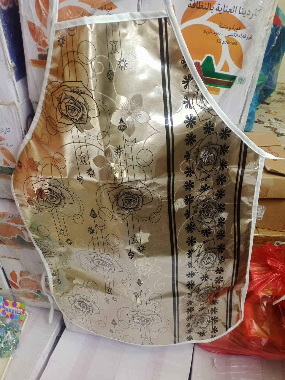 السلام عليكم سعر القطعه ٥٠٠ دينار
توصيل داخل الحسينيه الف 
***********
