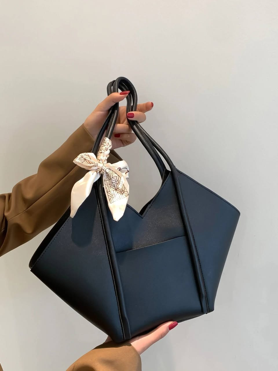 متوفر جميع الوان ومديلات يوجد توصيل
زعفرانيه اربع شوراع


**إذا كنت صاحب هذا الإعلان وتريد حذفه لأي سبب، رجاءا أرسل رسالة إلى الدعم الفني**