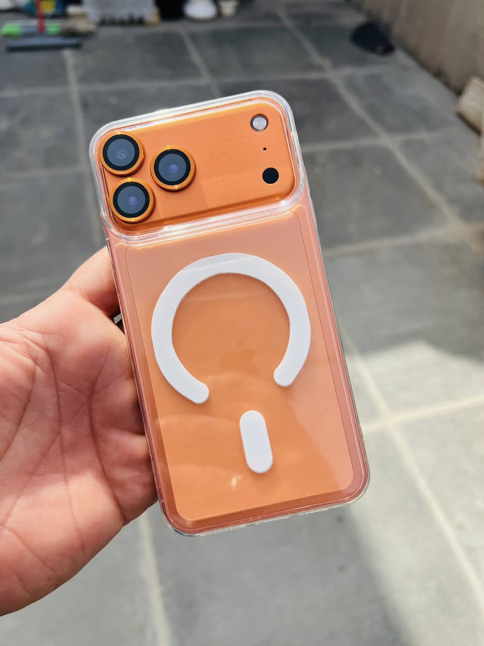 السلام عليكم للبيع ايفون اكس ماكس محور 17برو ماكس ذاكره 64مبدل بطاريه فقط وفي ايدي واكف الجهاز يخبل سعره 300وبي مجال 
مكاني الشعب شارع الصحه ***********
