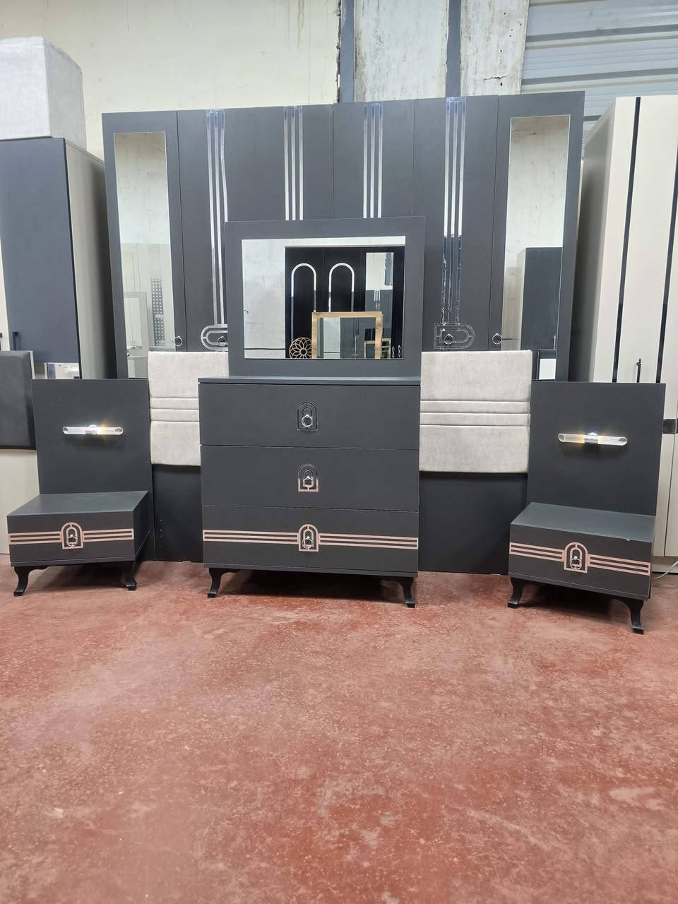 💗🔥 غرفة تركي مستخدم تخبّل 🔥💗
🛏️ 6 قطع كاملة
💯 نظافة 100%
🚪 نظام أبواب مرتب
💸 السعر 525 قفل
🪛 شد مجاني
🚚 نقل مجاني


**إذا كنت صاحب هذا الإعلان وتريد حذفه لأي سبب، رجاءا أرسل رسالة إلى الدعم الفني**