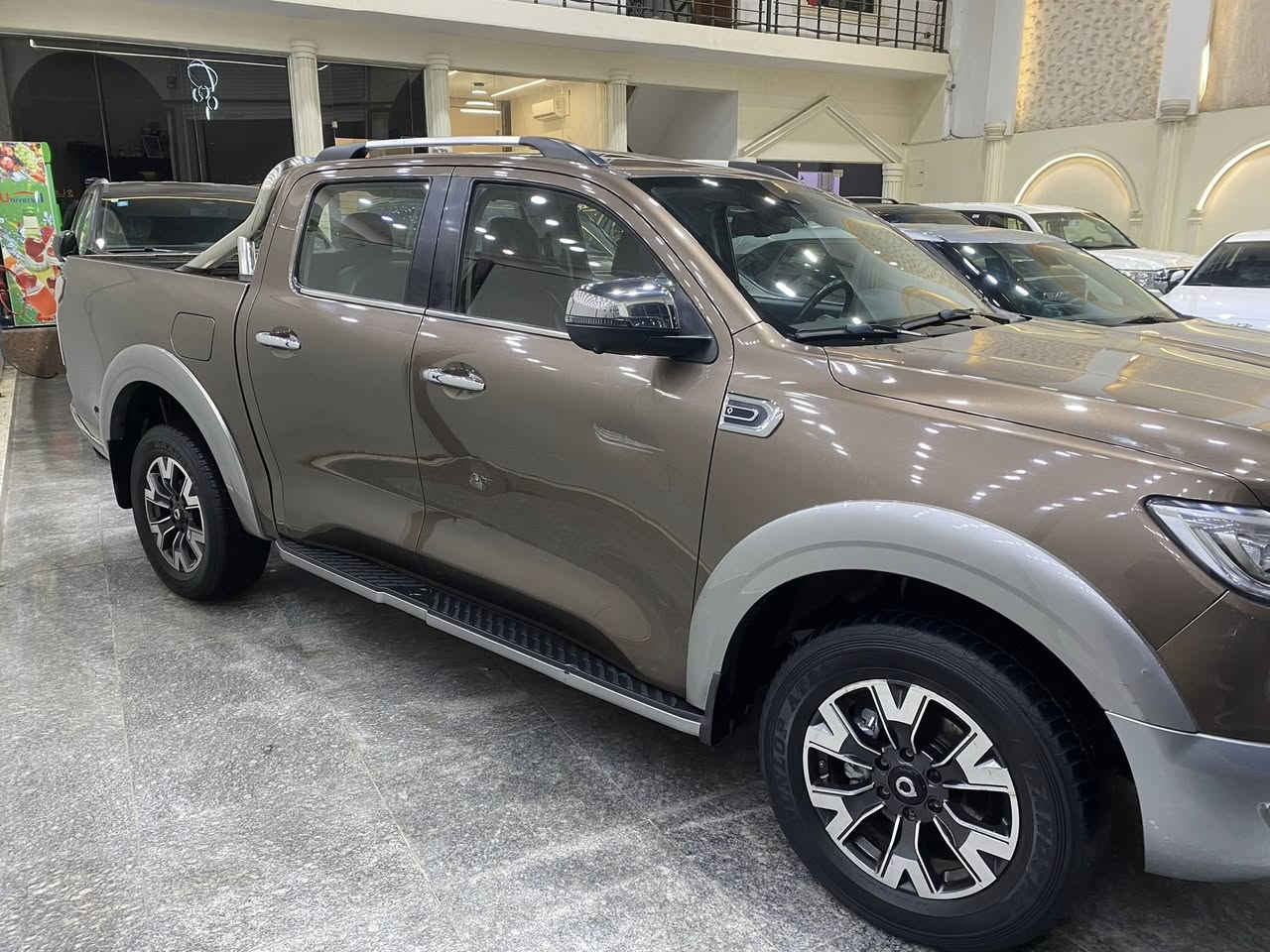 السلام  عليكم بيكم باور موديل2022 فول مواصفات  فتحه درج خلفي مكفوله  كفاله عامه. تحويل مباشر 
محرك 2000تيربو. كاز موقعها البصره. سعرها 155$  قابل للتفاوض. *********** وات ساب او اتصال
