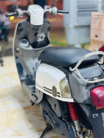 السلام عليكم 
دراجه بوليس كابريتر مال حاويه 
دراجه كفاله عامه من الشخط 
رايدها ب450 وبيها مجال للاستفسار***********
(ماعندي خاص) ❤
