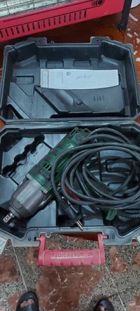 شغال • لمبة خضراء مطفية • الزعفرانيه