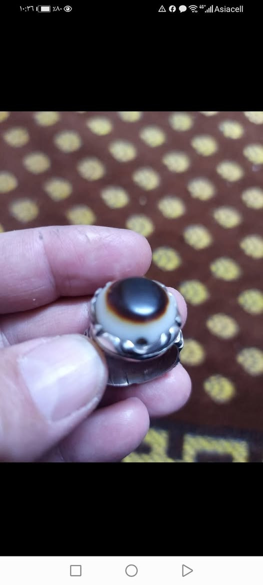 جزع يماني بقري مشكول قديم بصياغة ثقيلة


**إذا كنت صاحب هذا الإعلان وتريد حذفه لأي سبب، رجاءا أرسل رسالة إلى الدعم الفني**