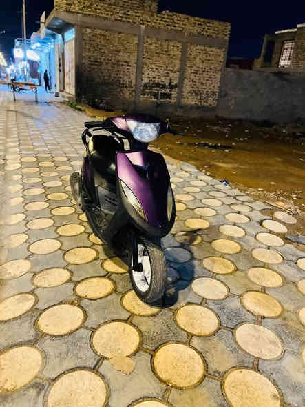 سلام عليكم ماكس عدلة كفالة عامة مفتوحة مرة وحدة صوتهاا ناعم بيها دبل خلفي مشمشي وبيها سبايدر تيماكس 4ولفات وكفرات 4ولفات
السعر 550وبيها مجال قليل
***********
مكاني حي الغدير
