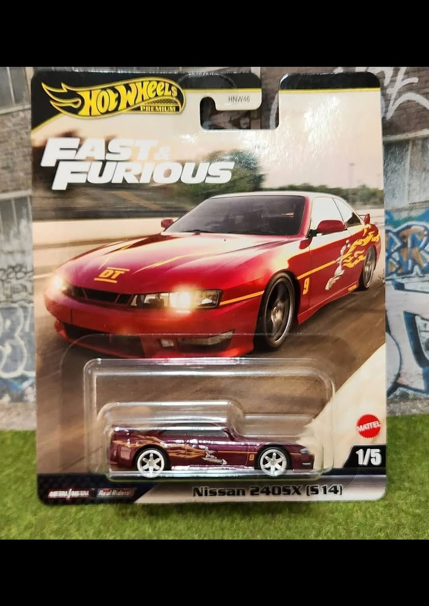 هوت ويلز حجم 1/64 متوفر شلعه الي تفيده يتواصل واتس ***********
