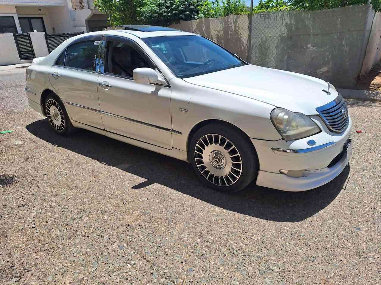 ماجێ ستا مۆدیل 2005 سەقفی مووسە سێپارچەی بۆیاخ فوول بەس سڵایت نییا کۆت کراوە بێموشکیلەیە براوە و مووسە50گەڵاومەعامەلە*********** شمشمل, السليمانية
