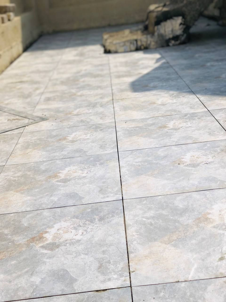 *********** واتس اب موجود
