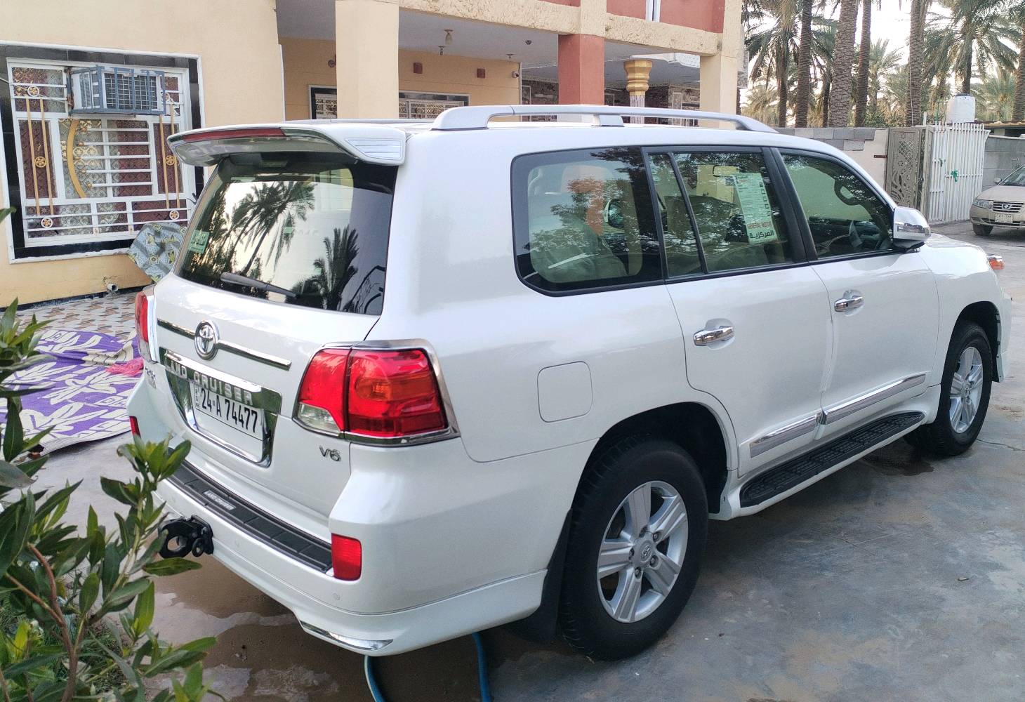 لاندكروز 2012 ابريمي اصل المرايه القلاب غني عن التعريف
كفاله عامه من كلشي عل وضع شركه مابيه كل نقص شرط عل فحص 
🔸سعر 355 بيه حك جيتك 
🔸محرك 4000  مرغوبات 6سلندر 
🔸 شاشات تطبيق  
🔸كامرات 
🔸مرايات شفط كهرباء وعل بك قلابت  
🔸تحكم ستيرن فول 
🔸8 ايرباك
🔸ثلجه
🔸تخم تاير دلوب ياباني
🔸كشنات جلد بلادي
🔸كراسي الامامي كهرباء 
🔸تدفئة تبريد 3 قطع
🔸حساس امامي و خلفي
🔸 مرقم دهوك لوحه جديده  بسمي  سنويه ٣٠٣١
🔸 العنوان : واسط قضاء صويره 
🔸 للاستفسار  الاتصال بالأرقام 
☎️ *********** 
***********