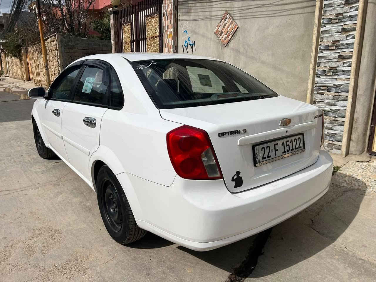 الاوبترا موديل ٢٠١٠ 
هزه جديده رقم انكليزي شرط التحويل 
كير شرط محرك بي بدايه رخاوه 
بيها مكانات صبغ كرتات 
***********السعر ٧٠
