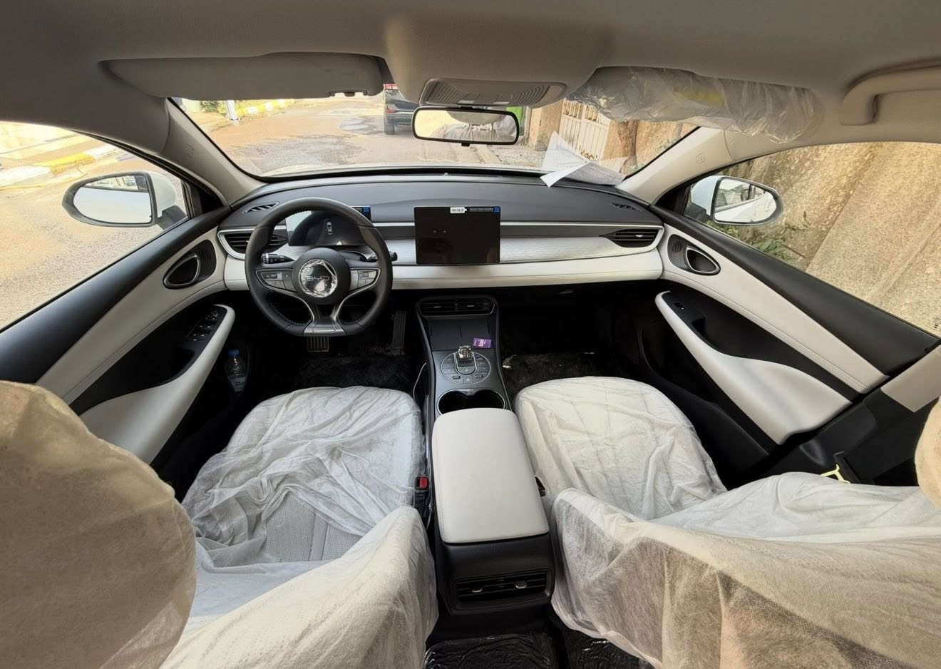 بي وايدي  سيل 05 2025  زيرو بجم تيسلا
بلكن هايبرد  ثلاث انظمه هايبرد + بانزين  شحن ذاتي + شحن خارجي تمشيك 2200 كيلو سعه خزان الوقود 65 لتر 
💥 ماشيه ٢٧٤ كيلو فقط 
💥داخل جلد ابيض لونين  بطاين بوب جلد ابيض واسود 
💥حساسات 360
💥اريل نفكيتر
💥دركة D جلد وحياكه 
💥بكلايت لد خليه دخاني لون 
💥بصمه + كارت 
💥هاندر بريك بصمه 
💥دشبول شاشه ديجيتال
💥شاشه كبيره تبريد شاشه 
💥لايت ليد لايت اوتو  + لد صباحي 
💥اشاير مري
💥تبريد قطعتين 
💥ويل كب اسود بلادي حجم 16 
💥ايرباك عدد 10 
💥رقم بغداد الجديد كامله شرط التحويل
💥البطاريه ليثيوم الاقوى والاطول عمرا في عالم الهايبرد
📍مكاني بغداد / السيديه
👈🏻 للاستفسار اكثر ☎️ رقمي / ***********
