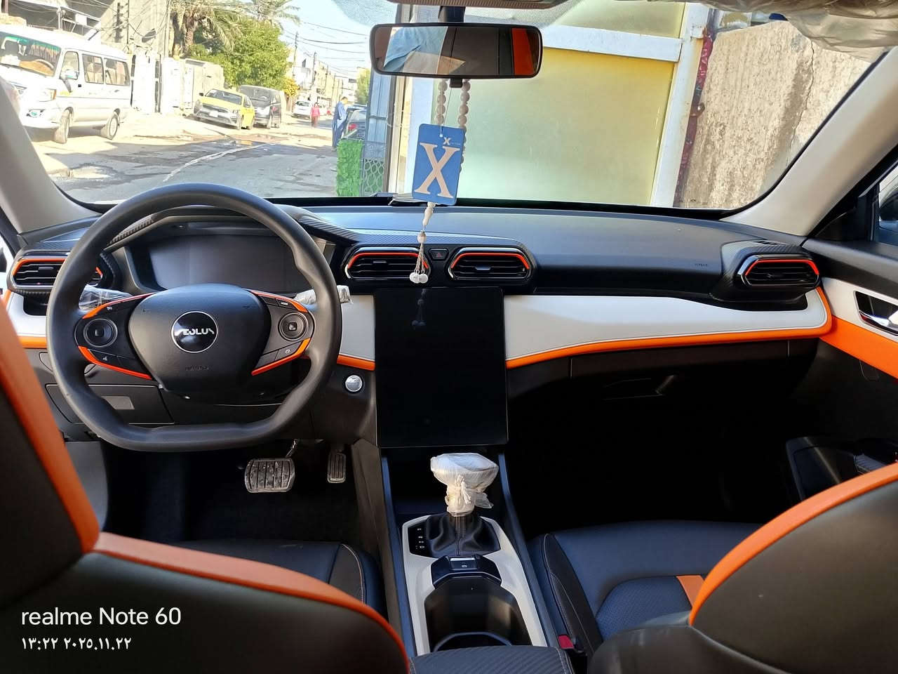 السلام عليكم دونفنك شاين @30 موديل 24 بيها طخة صغيرة كلش بصندوك مطلعها من ضمان مواصفاتها معروفة للبيع السعر 16مليون اتصل ع رقم ***********
