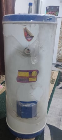 سخان • ١٢٠ لتر • جديد