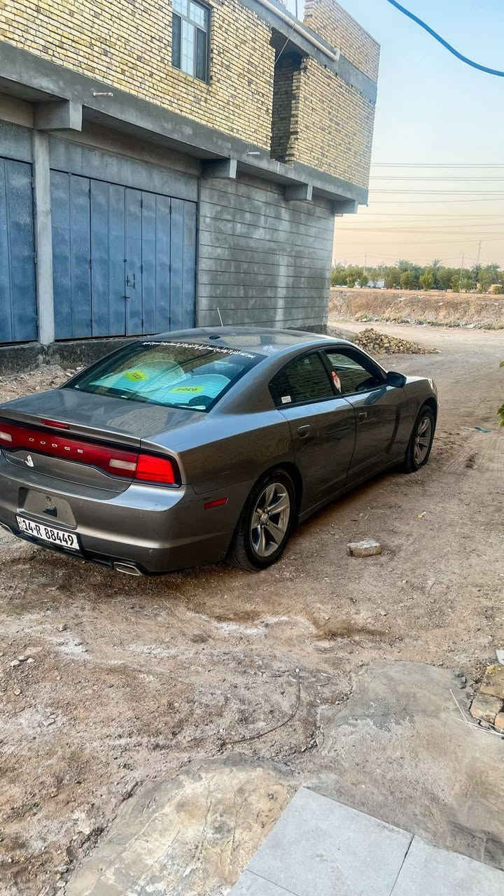 جارجر موديل 13 خليجي فول مواصفات وخليجي معروفه بلمواصفات باسمي/بيها قطعتين تبديل جاملغ اصلي مبدل وباب فقط باقي كله كفاله سياره فول مفولة. كير مكيينة حدادية فول تخم تاير كله شغاله تبريد شغال ثلج رقم جديد نكليزي. سياره تحكمات كشنات كهربائي تحكم ستيرن كراسي كهربائية. سياره جديده بمعنى الكلام. السعر 👈.  155. وبيها مجال قليل  🦅  ***********
