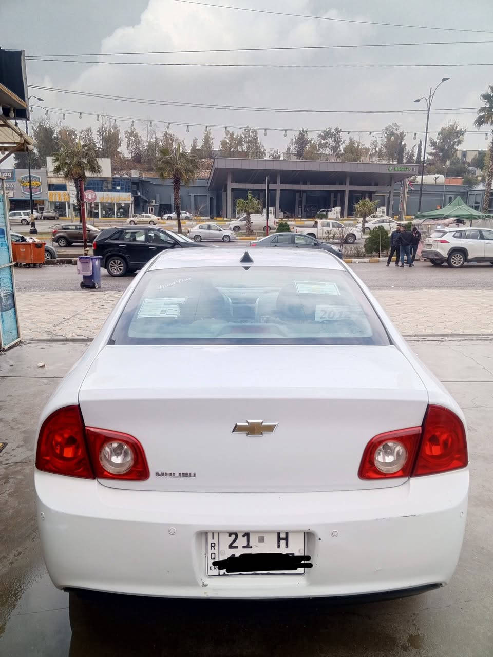 شوفرليت ماليبو موديل2012خليجي محرك 2400 مواصفاتها معروفه دبل جام تخم تاير جديد ويلكب شوفرليت  الأصلي شاشه اندرويد شاشه اعطال تحكم  ستيرن  حامل أكواب امامي وخلفي تبريد ثلج تدفئه كهربائيات كلها شغاله ماشيه 161الف كم بيها فقط الجاملغ امامي ايمن مصبوغ اثر دحجه ستوته  السعر 93وبيها مجال ***********
