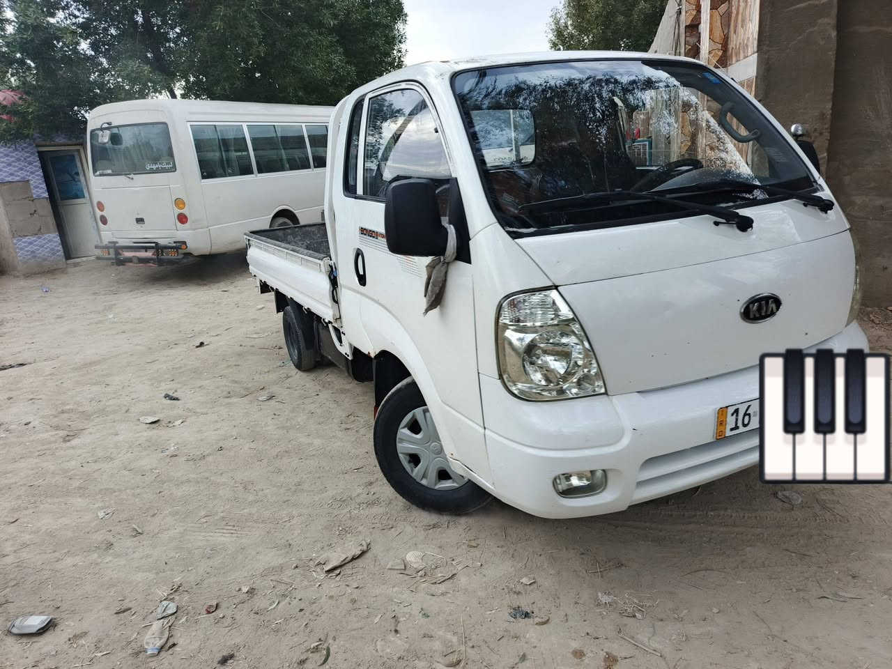 للبيع كيه بنكو
موديل 2011

السعر خاص

رقم الهاتف *********** 
مكان الديوانيه 
رقم انكليزي بسمي مداور ثاني يوم
