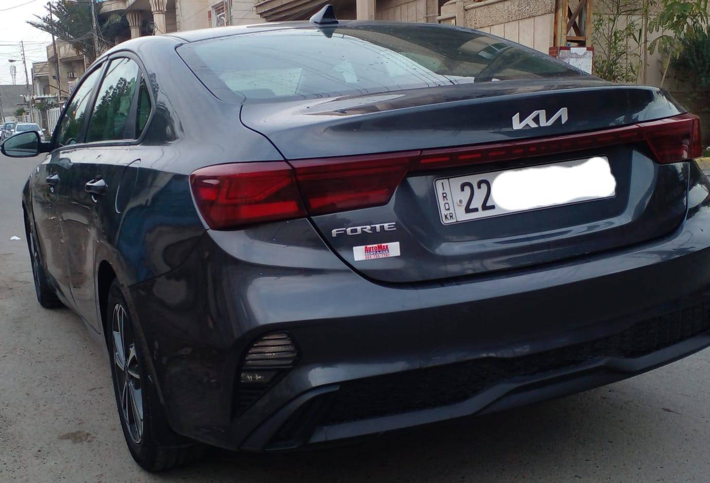 السلام عليكم فورتي موديل 23
وارد أمريكي 
حادثة بالصور 
تحكم ستيرن 
رادار أمامي 
أشاير بالمري 
بيها بعد مواصفات 
رقم أربيل بأسمي تحويل احولك
السعر 155 بيها مجال قليل
مكاني بغداد الغزاليه
***********
