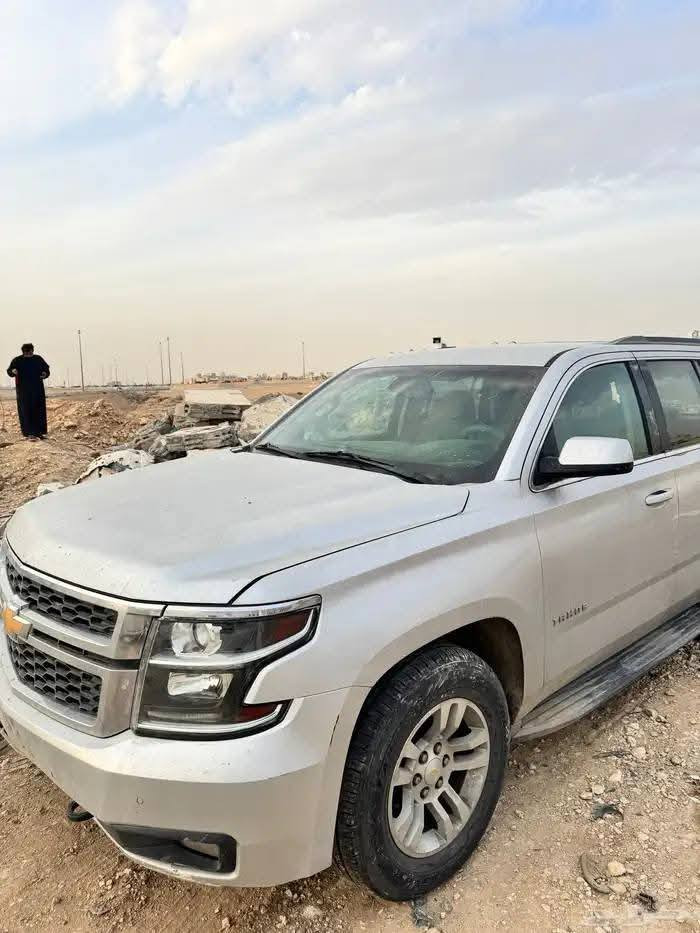 السلام عليكم ورحمه الله 

للبيع شوفرليت تاهوو فئه LS 

موديل السياره 2015 اصلها

وارد امريكي سابقأ مكفوله 

كير ومكينه وظع شركه 

ابيع على هذا حادثها الي بصور 

السعر (( 95$ ورقه وبي مجال بسيط

رقم اربيل الجديد باسمي شرط تحويل

للاستفسار اكثر اتصال او وتساب 

*********** رقمي
