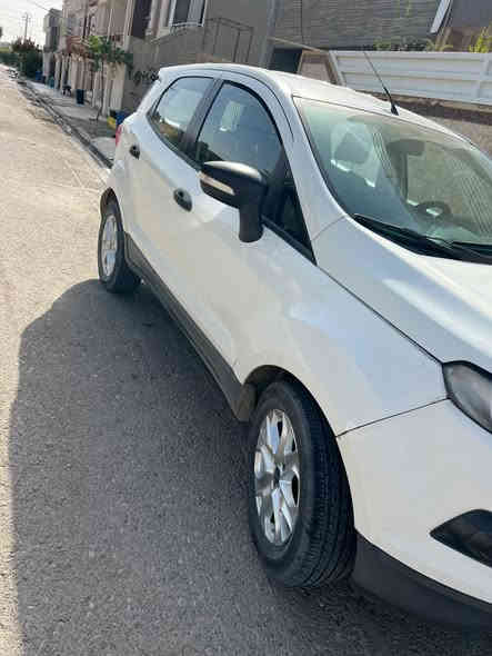 فۆرد ئیکۆ سپۆرت ٢٠١٥ 
٤ پستن مکینە مرغوب
گێرومکینەوتبرید بە شەرت
یەک پارچەی بۆیاغه
$8500 وەرەقە و معامەلە
*********** أربيل
