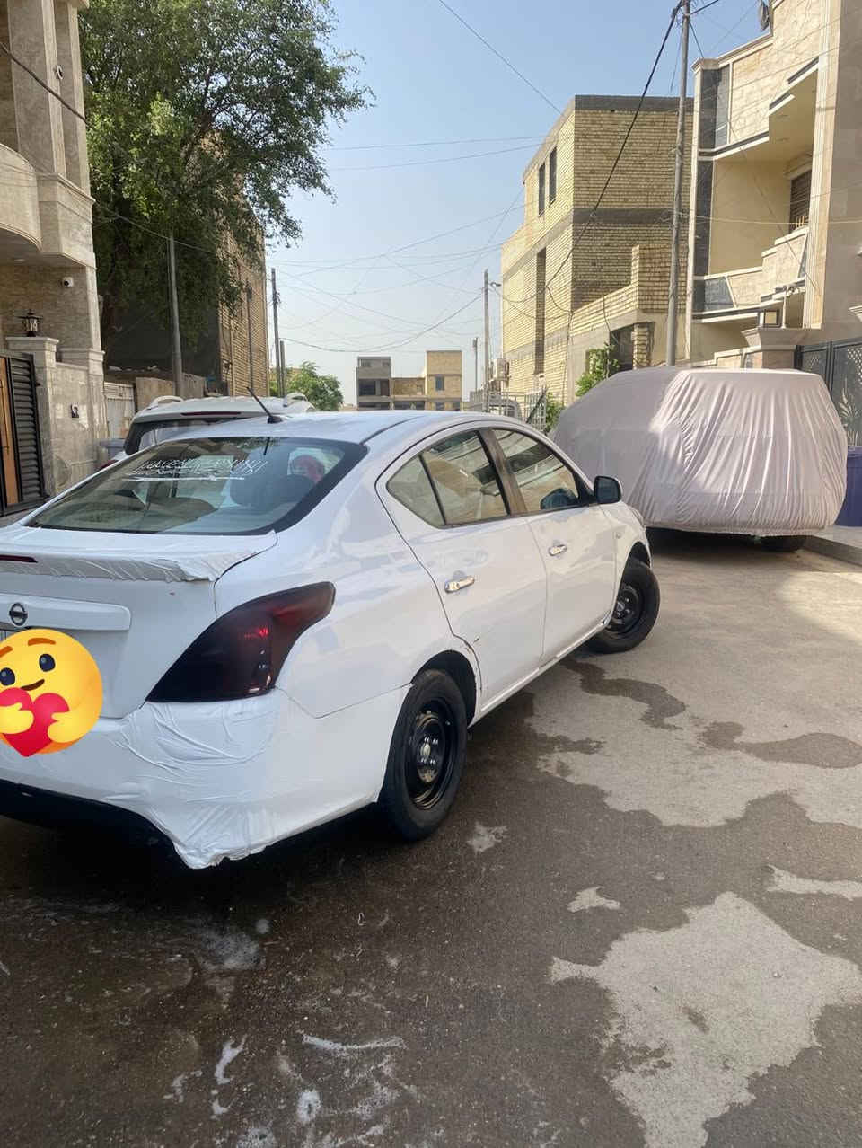 نيسان ٢٠٢٠
بشهر ٩ تصير حره السياره ماخذيها من الشركة بس السنويه بااسمنا
بيها ضربة بلبنيد صورتها موجوده 
وبيها جاملغ عكس السايق مبدل 
وبيها بارد بلباب الخلفي 
كير ومكينه وتبريد خير من الله  
بليته زركة مثل ميكولون 😂 
السيارة خير من الله مال شغل 
السعر ٩٠ وبيها مجال اقتنع بيها وخابر وتدلل 
السيارة رقم بغداد مكانها كفائات السيدية 

***********
