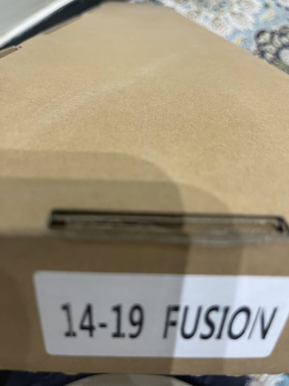 مساء الورد على اخوتنا بالكروب المحترم …
تعلن محلات  فورد سنتر الحاج عباس وأولاده
عن وصول مطريات  فيوشن موديل 13- 20
وبالمواصفات التاليه …
١- يتكون السيت من ٤ قطع امام وخلف سميكة
 ٢- تمتاز باللون الاسود الجميل مع خط نيكل من الاعلى 
٣-تمتاز القطع الاماميه بوحود كتابه Fusion السيارة بارزه وجميله 👌🏻 … 
٤ - سميكة جداً شرط 2mm 
سعر السيت ٢٥ الف ✌🏻✌🏻✌🏻

ويوجد عادية ليس سميكة وبدون كتابة سعر السيت 15 الف 👍🏻

يوجد خدمه توصيل 🚚 
مركز  الحاج عباس واولاده 
الاول في عالم الفورد 
خبره ٦٠ عاما في قطع الغيار 
🛻🚘🚕🔧🛠
مركز صيانه وقطع غيار الفورد بكافه موديلاته 🌷
ادوات صدر … ادوات كشر… 
ادوات محرك … كهربائيات …اكسسوارات 
بغداد - ساحه الطيران 📌 
مدخل الشيخ عمر 
١٠٠ متر ع اليمين
للحجز والاستفسار 
***********
***********
***********
***********
يوجد خدمه توصيل 🚚 
بغداد او المحافضات 5 الاف دينار
