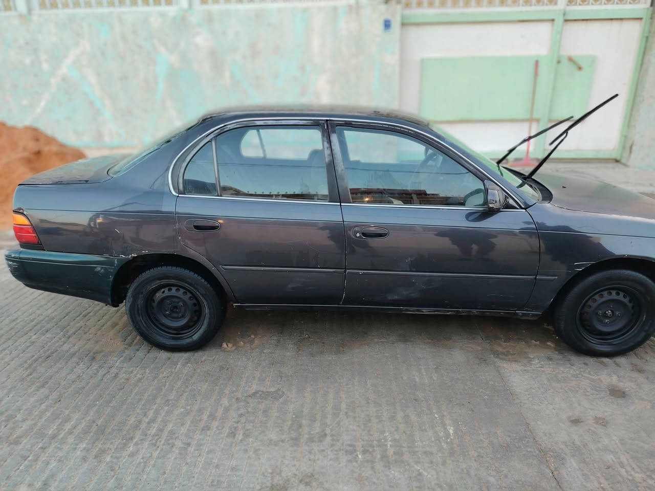 السلام عليكم
كورلا 1992للبيع سياره بلاديه بدون حادث قوي حداديه جديده تبريد ثلج شغال كهربائيات كل شغال سنويه ساقطه راعيه يريد مداور رقم بغداد السياره جاهزه من كلشي عوزه فقط صبغ للجماليه سياره جداً نضيفه مكينه 1600 بيه بخار سعره 38قفل سياره مكاني نجف رقمي ***********
