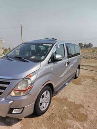 جامعة القادسية • خط صباحي ومسائي • بنات فقط